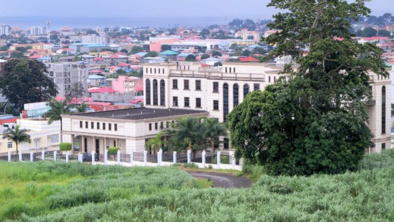 Hoteles en Guinea Ecuatorial