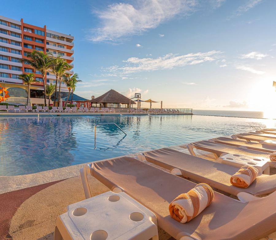 Crown Paradise Club Cancun - All Inclusive costa